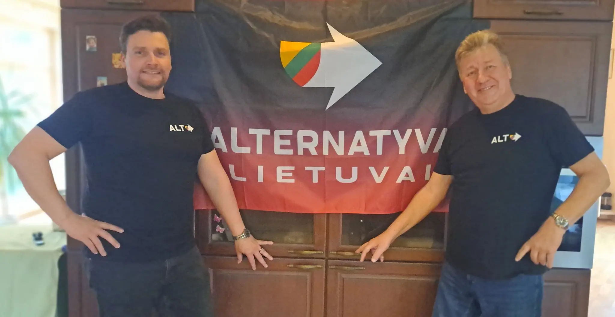 „U-turn for Europe“ prezidentas Stefanas Korte ir Alternatyva Lietuvai pirmininkas, Generolas Leitenantas (dim.) Valdas Tutkus

